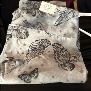 Gray and Black Feather Print Fabric